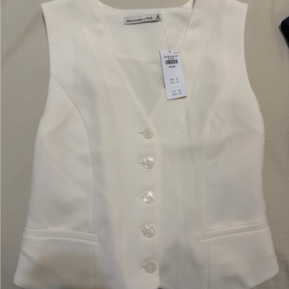 Abercrombie & Fitch Ivory Buttoned Vest